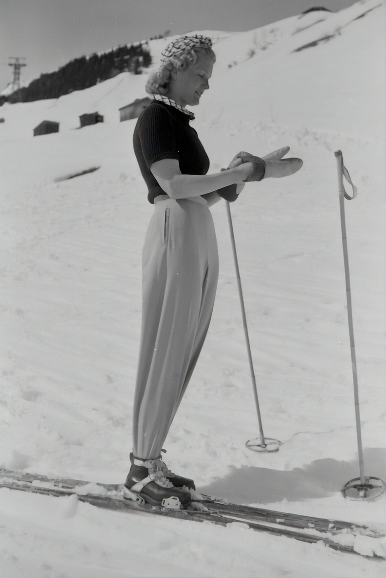 滑雪场高清美女