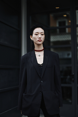 干练商务美女模特