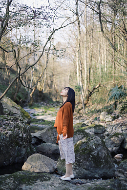 森系亚洲女生
