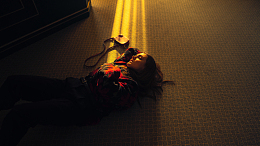 一个人伤心流泪的