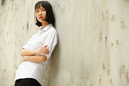 美女大学生