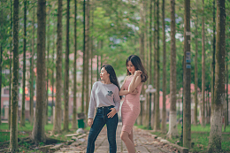 闺蜜拍照pose姿势
