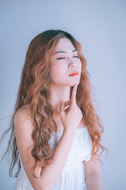 甜美女生