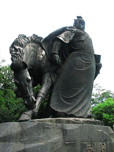 岳飞雕像高清