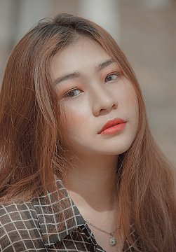 韩国年轻美女