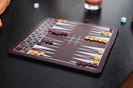 益智棋盘游戏