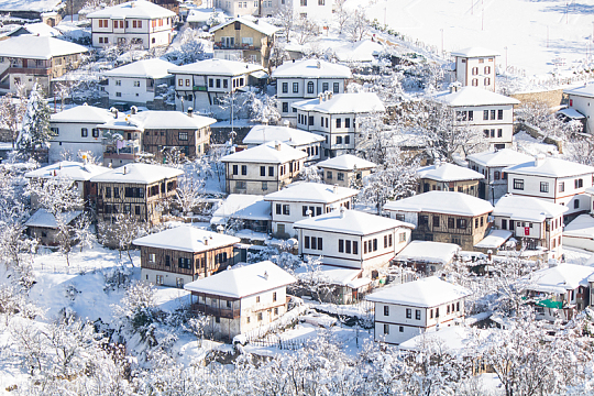冬季唯美房屋雪景