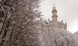 唯美冬日新天鹅堡雪景