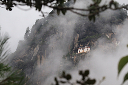 山间云雾风景