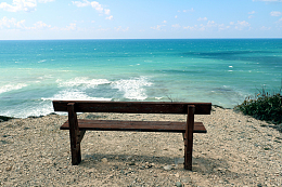 海边长椅