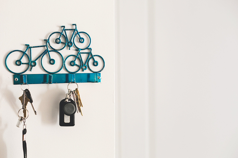蓝色自行车形钥匙扣