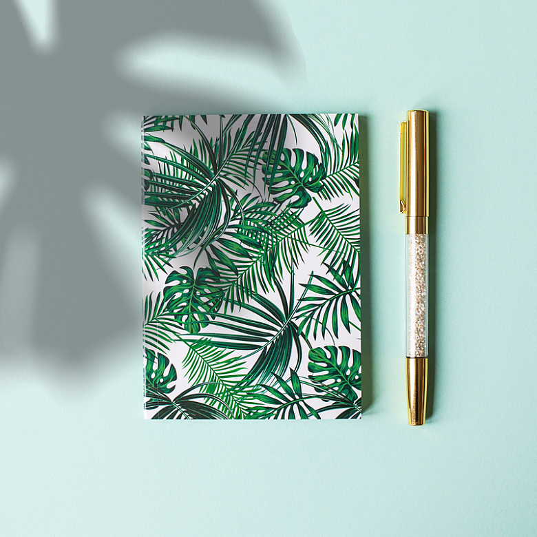热带雨林树叶印花笔记本和钢笔