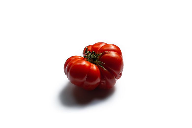 奇形怪状的番茄