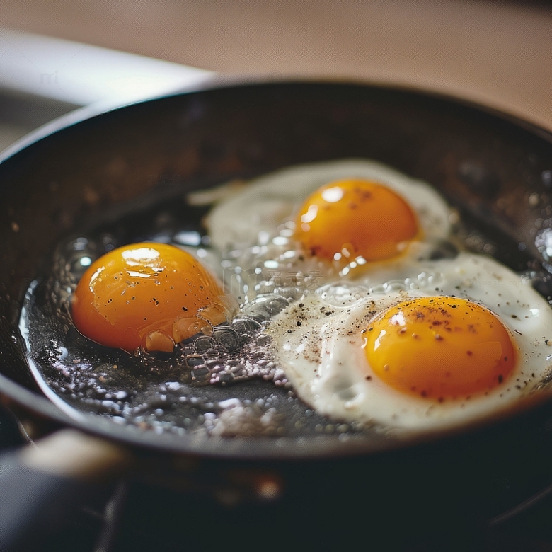 煎鸡蛋烹饪食物早餐
