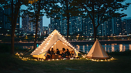 城市公园露营夜景