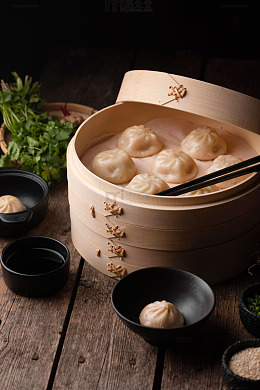 风味小笼包早餐