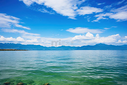 碧绿色的湖水美景