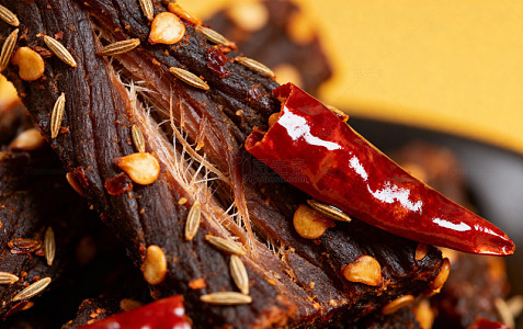 麻辣牛肉干特写美食摄影