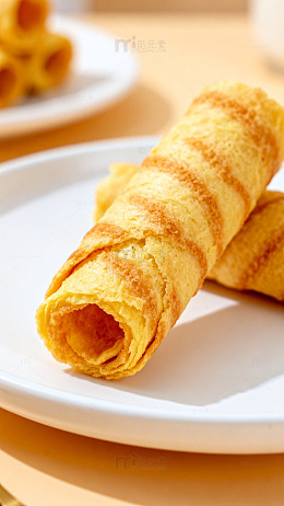 金黄蛋卷美食摄影图片1