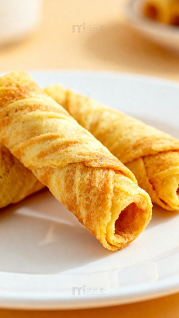 金黄色蛋卷美食摄影