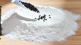 厨房用具面粉展示