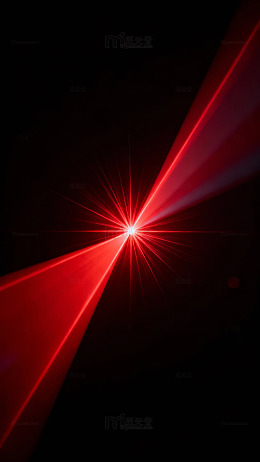 红色激光在黑暗背景中产生耀眼光芒和光束