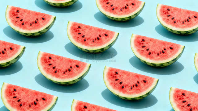 西瓜切片排列的蓝色背景