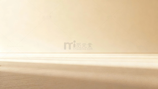 米色墙面与木质踢脚线