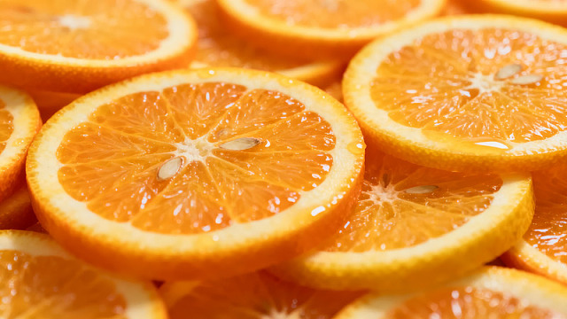 新鲜橙片特写图片