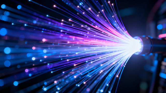 光纤传输光束闪耀图片