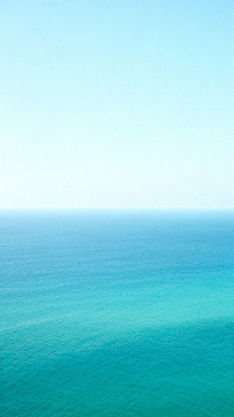 海天一色平静海景