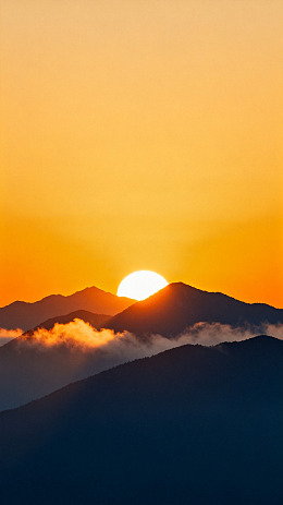 山间日落美景