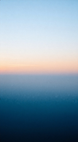 渐变天空黄昏景象