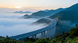 风光云海高架桥自然景观素材