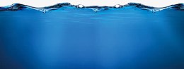 蓝色水面实拍