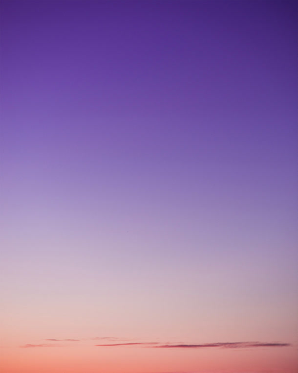 紫色多彩背景图