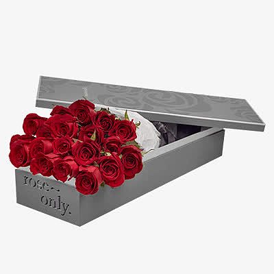 灰色礼盒红玫瑰