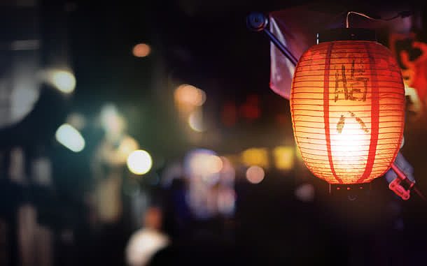 中国风黑色街道灯笼