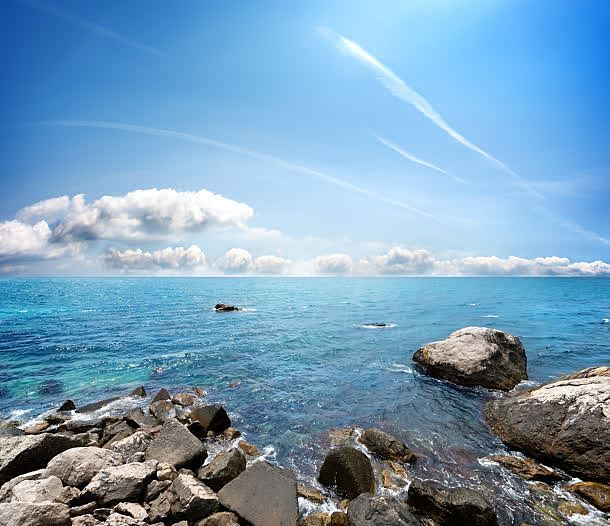 蓝色海水石头海岸海报背景