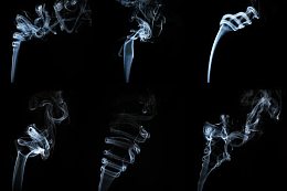 吐成圈的烟雾效果