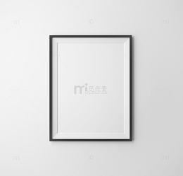 墙上的极简相框