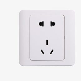 白色电源插孔家用