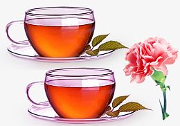 透明的玻璃茶杯