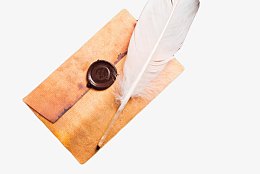 羊皮信封和羽毛钢笔