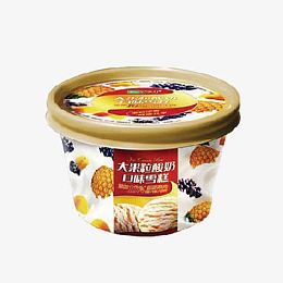 水果肉酸奶冰淇淋