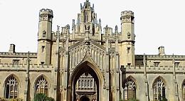 英国剑桥大学的古典建筑