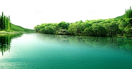 青色湖景