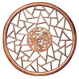 圆形雕花龙纹窗户