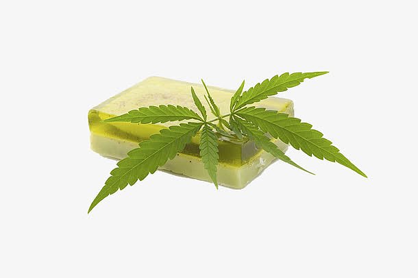 大麻叶子和肥皂
