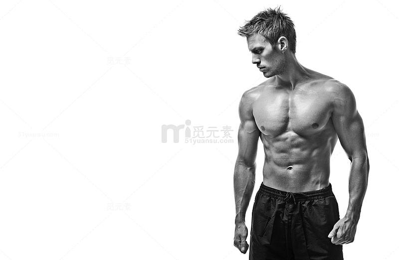 健身男性肌肉展示